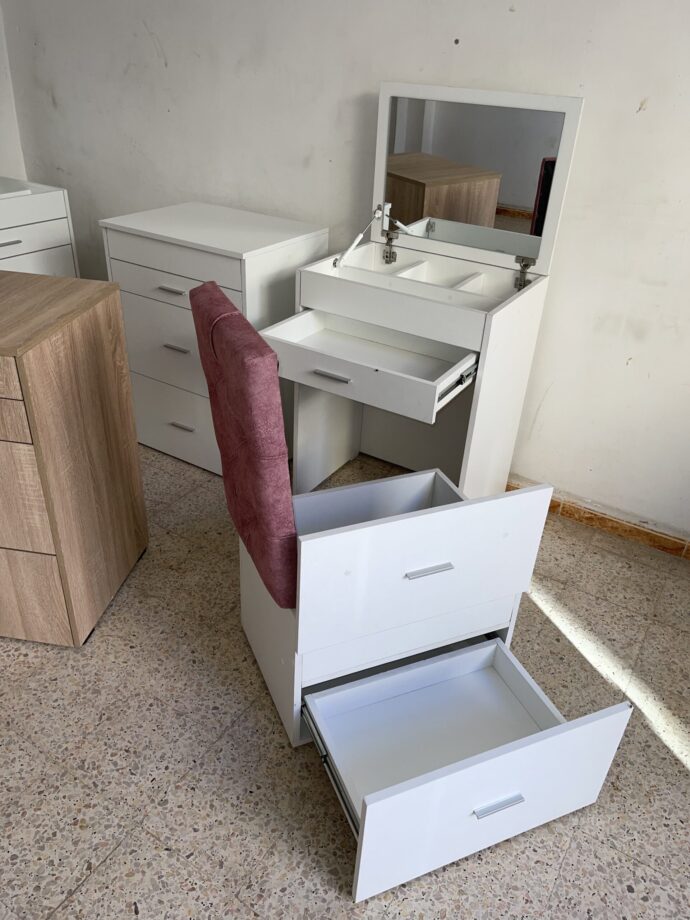 ⁦coiffeuse moderne 3 en 1⁩ - الصورة ⁦2⁩